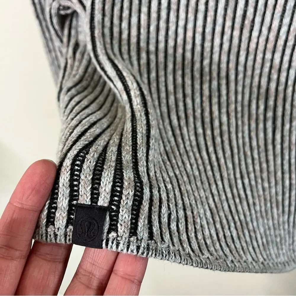 Lululemon Cotton-Cashmere Blend Mock Neck Sweater Gray Womens‎ Size 2